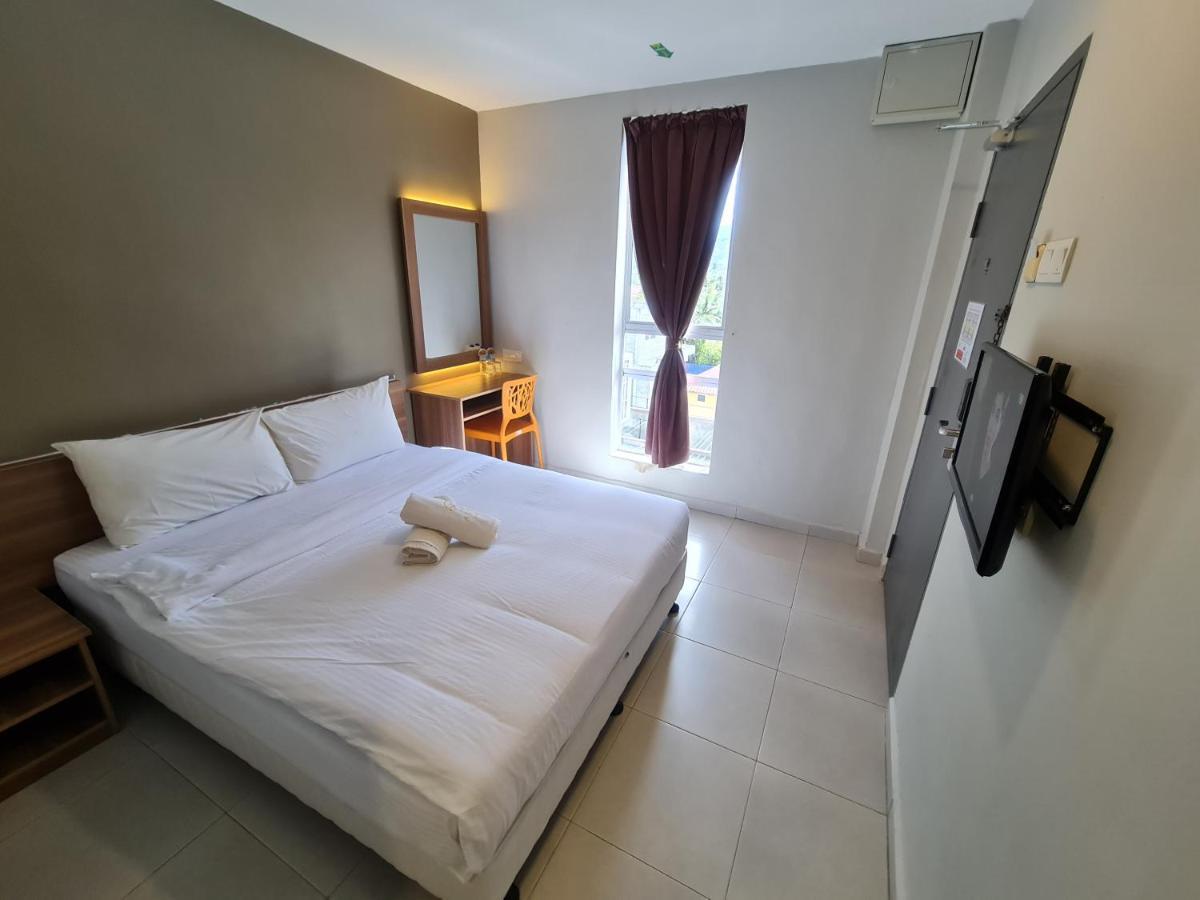 Ants Hotel Kangar Extérieur photo