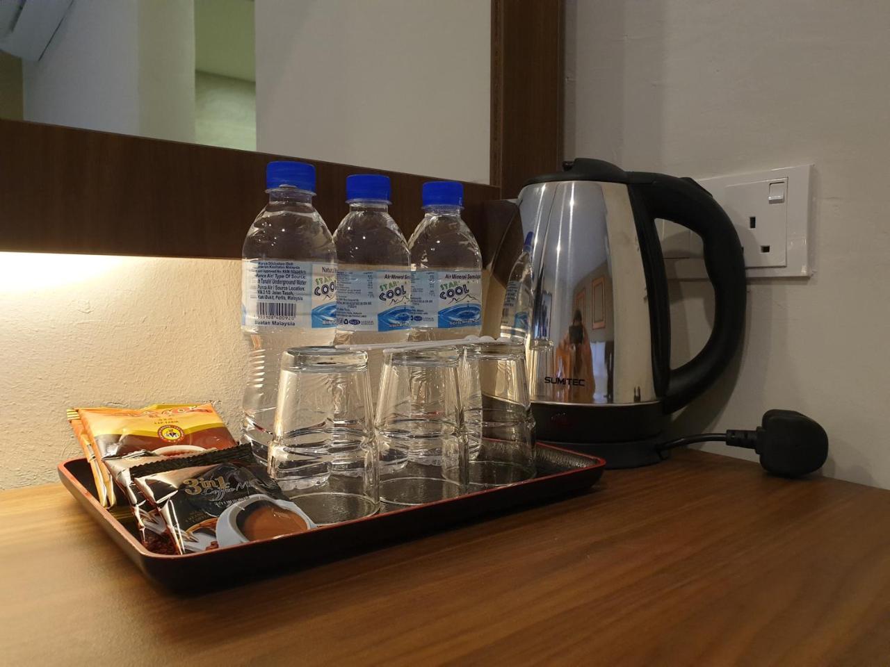 Ants Hotel Kangar Extérieur photo