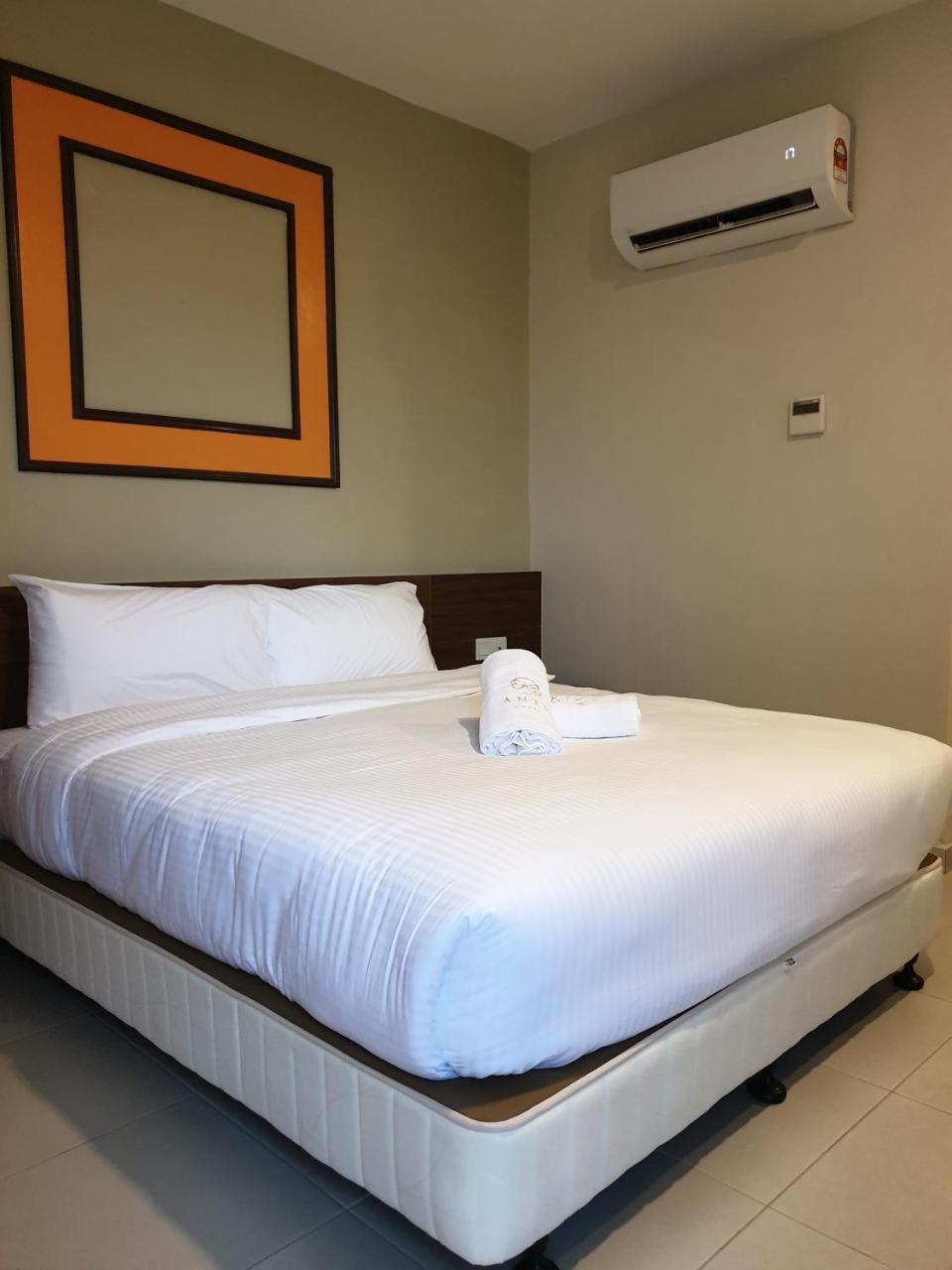 Ants Hotel Kangar Extérieur photo