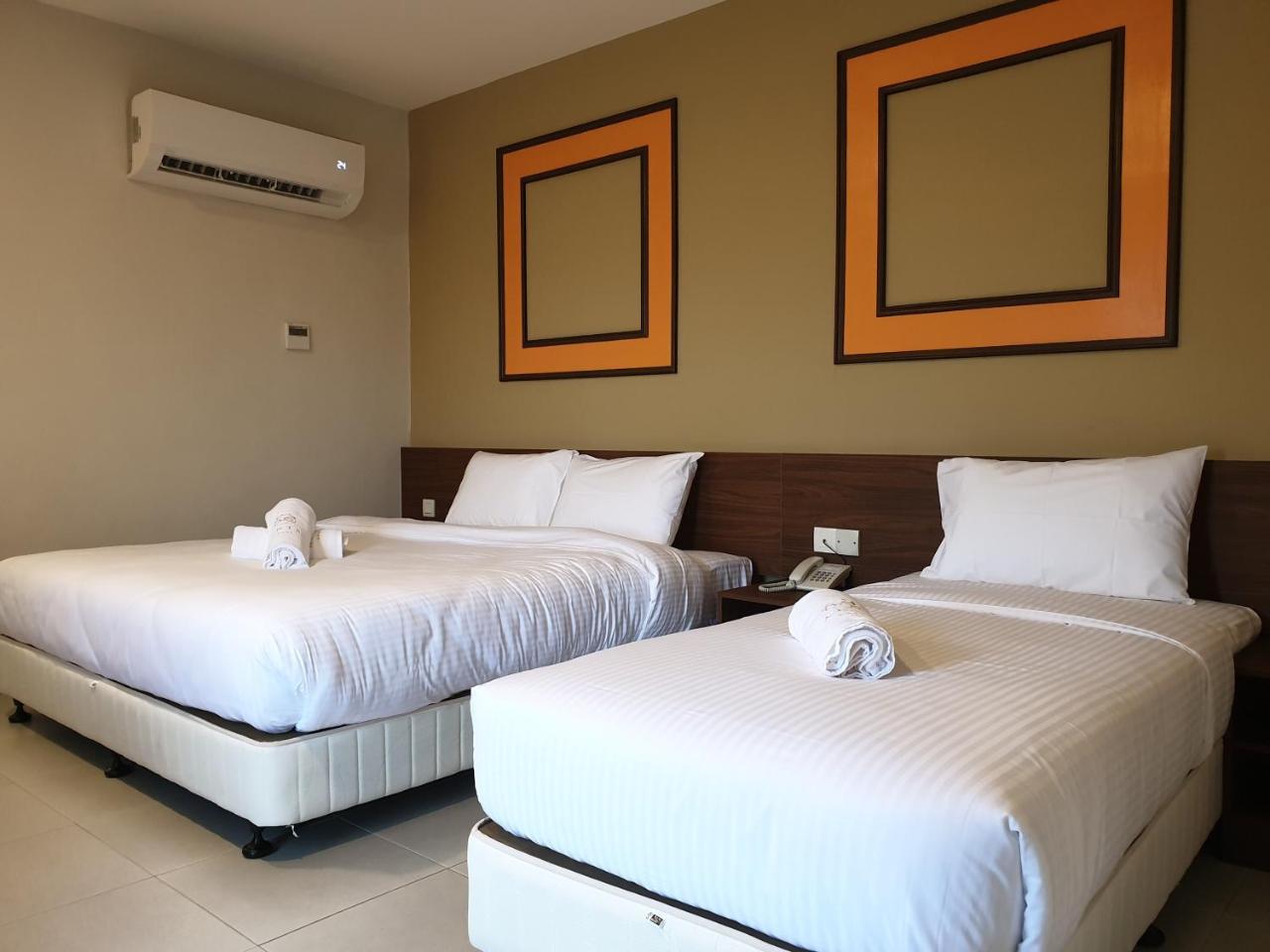 Ants Hotel Kangar Extérieur photo