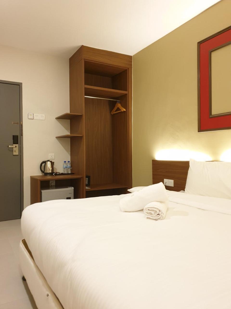 Ants Hotel Kangar Extérieur photo